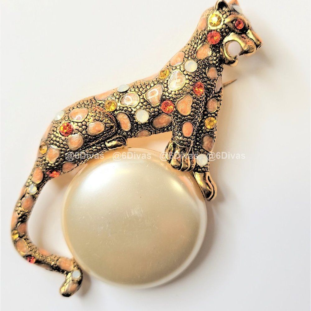 Gold Tone Panther Brooch on Ball - NWOT